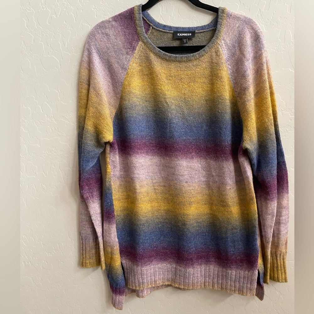EXPRESS lightweight sweater, in multicolored size small